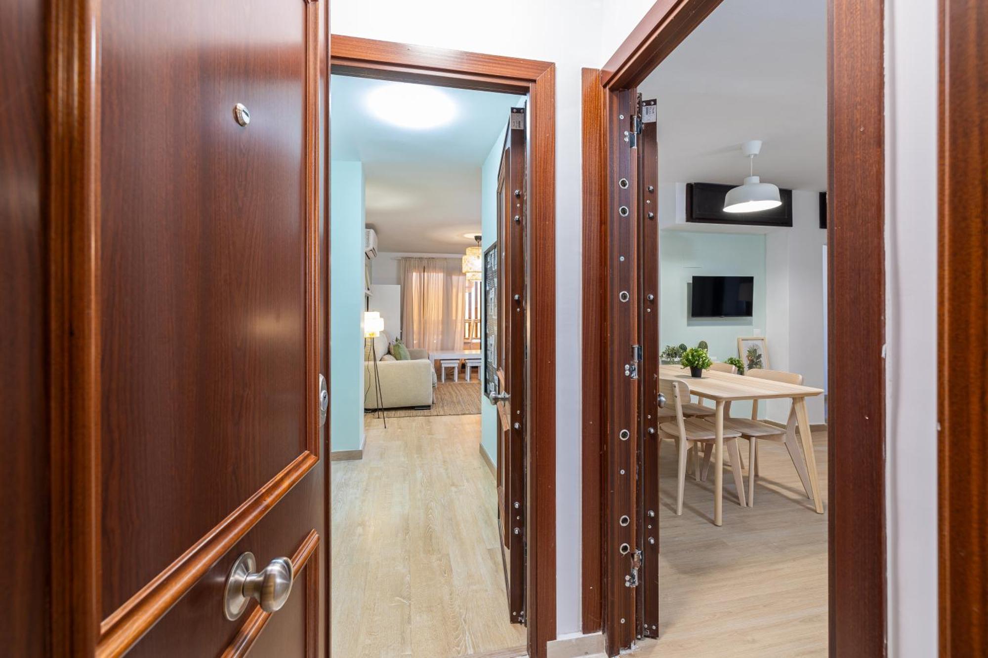 Holidays2Malaga Los Guindos 500 Mts From Beach And Promenade Екстер'єр фото